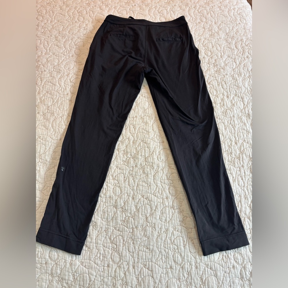 Lululemon Women’s Black Joggers